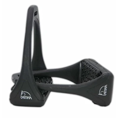 Abbildung von Compositi AMKA Soft Reflex Kunststoff Steigbügel schwarz breit rutschsicher mit Flexibler Tritffläche