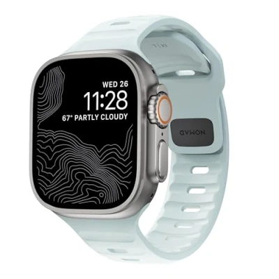 Abbildung von Nomad Apple Watch Armband Synthesekautschuk Hellblau Geeignet für Series 1 bis 9 / SE (38/40/41 mm) 10 (42 Icy Blue Glow