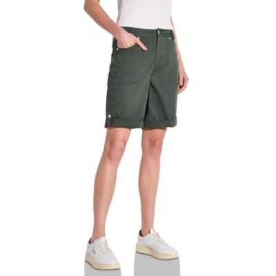 Abbildung von Street One Damen A378686 Bermudas/Shorts, Marshy Green, 34