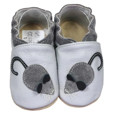 Abbildung von HOBEA Germany Krabbelschuhe für Jungs und Mädchen in verschiedenen Designs, Kinderhausschuhe Jungen, Lederschuhe, Schuhgröße:18/19, Modell Schuhe: Maus grau