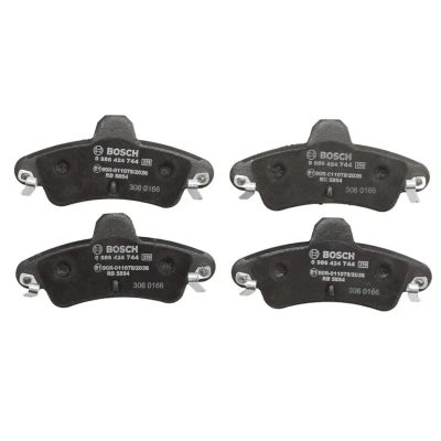 Abbildung von BOSCH 0 986 424 744 Bremsbelagsatz Low Metallic mit Anti Quietsch Blech FORD: MONDEO 2, 2 Kombi