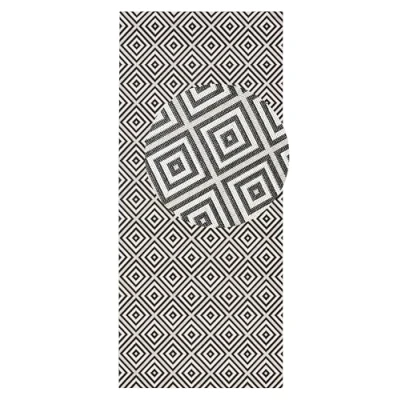 Abbildung von NORTHRUGS in und Outdoor Teppich Karo 80x200cm Wetterfest Modern Geometrisches Muster Kariert Allover Design Läufer für Balkon Terrasse Garten Wintergarten Wohnzimmerteppich Wasserfest Schwarz
