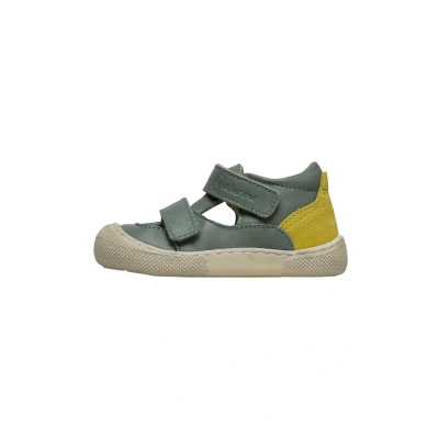 Abbildung von Naturino Barefoot Irtys Trekkingsandale für Kinder, Größe: 25, Grün Schuhe
