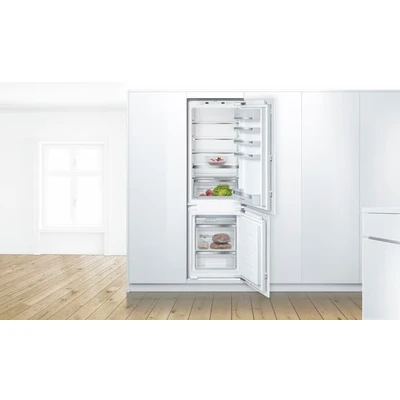 Abbildung von Bosch KIS86AFE0 Serie 6 Einbau Kühl Gefrier Kombination, 177,5 x 56cm Nische, 191L Kühlen + 74L Gefrieren, Flachscharnier, Made in Germany, VitaFresh plus 2x längere Frische, LowFrost seltener abtauen