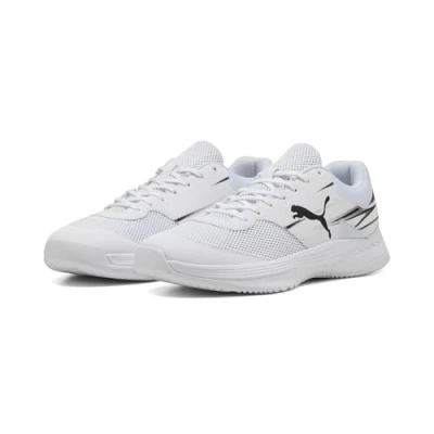 Abbildung von PUMA Unisex Varion Ii Hallenturnschuh, Weiß Schwarz, 44.5 EU