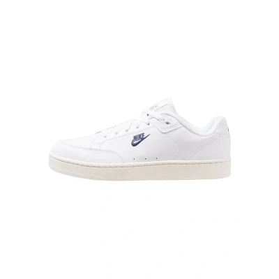 Abbildung von Nike Sportswear Grandstand II Sneaker low, Größe: 42.5, White/navy sail/arctic punch Leder und lederimitat