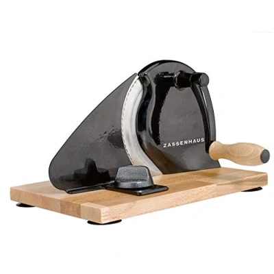 Abbildung von Zassenhaus Brotschneidemaschine manuell CLASSIC Schwarz Solinger Klingenstahl Schnittstärken: 1 18mm Brett und Kurbel aus Buchenholz Maße: 30 x 25,5 19cm