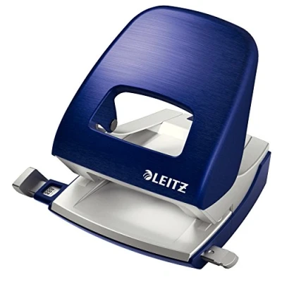 Abbildung von Leitz Büro Locher aus Metall, Für 30 Blatt, Anschlagschiene mit Formatangaben, Ergonomisches Design, Titan blau, Style Serie, 50060069