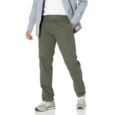 Abbildung von Amazon Essentials Herren Knitterfreie Flatfront Chinohose in schmaler Passform, Dunkles Olivgrün, 32W / 30L