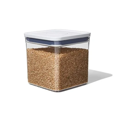 Abbildung von OXO Good Grips POP Behälter luftdichte, stapelbare Aufbewahrungsbox mit Deckel für Lebensmittel 2,6 l Zucker und mehr, Weiß