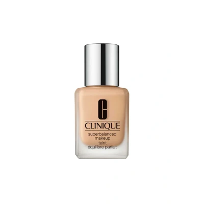 Abbildung von Clinique Superbalanced Make up 03 Ivory/CN28 Ivory 30 ml