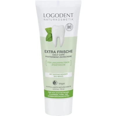 Abbildung von LOGODENT Naturkosmetik EXTRA FRISCHE daily care Pfefferminz Zahncreme,Mit Bio Kamille und Pfefferminzöl, Zur Gesunderhaltung des Zahnfleisches, Vegan, 75ml (1er Pack)