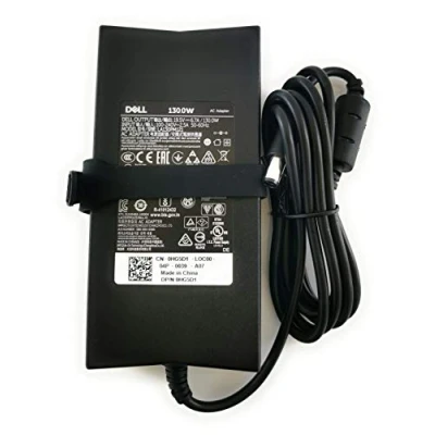 Abbildung von DELL Original Slim 130 Watt Netzteil (DA130PE1 00) PA 4E Family 19.5V 6.7A, für fast alle Notebooks