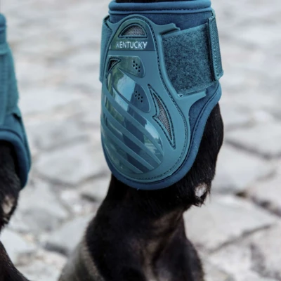 Abbildung von Kentucky Horsewear Streichkappen Young Horse Smaragdgrün XS