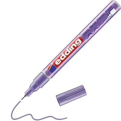 Abbildung von edding 780 Glanzlackmarker violett metallic 1 Lackmarker extra feine Rundspitze 0,8 mm Lackstift für Glas, Stein, Holz, Kunststoff und Papier wasserfest, stark deckend, sehr dünn