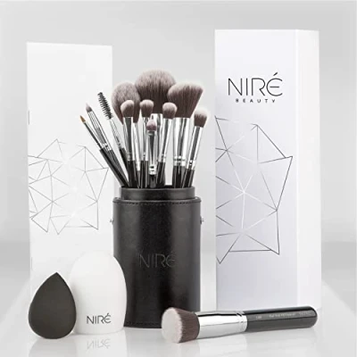 Abbildung von Niré Beauty make up Pinselset, 15 teilig: preisgekrönte vegane Profi Pinsel mit Etui, schwamm, Pinselreiniger, Guide &amp; Geschenkschachtel
