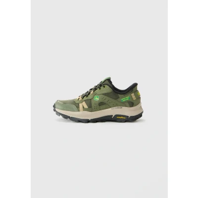 Abbildung von Skechers Herren X John Deere Equalizer 5.0 Trail Harvester Sneaker, grün, 42 EU