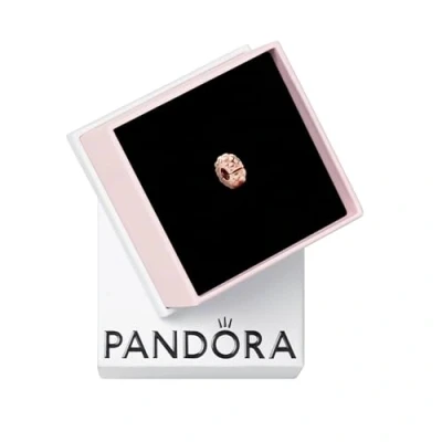 Abbildung von PANDORA Moments Studded Chain Clip Charm aus Sterling Silber mit 14 Karat rosévergoldeter Metalllegierung, Kompatibel Moments, 782716C00