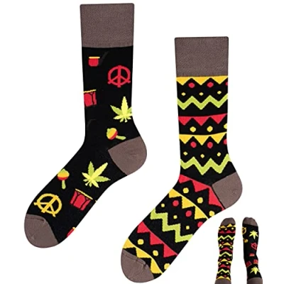 Abbildung von TODO Colours Lustige Socken mit Motiv Mehrfarbige, Bunte, Verrückte für die Lebensfreude (35 38, Jamaica Socken, numeric_35)