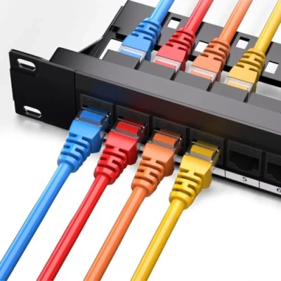 Abbildung von 24 Port 1U Rack Cat6 Patchpanel, Pro Rj45 110 Netzwerkkabel Gerader Stecker KabelfüHrungsrahmen, Hochgeschwindigkeits, Stabile ÜBertragung, FüR Zuhause, BüRo, Industrielle Nutzung Industrial Usw