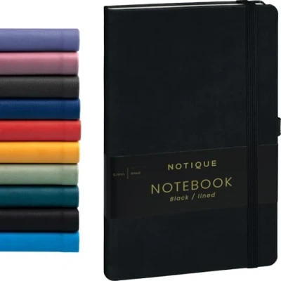 Abbildung von NOTIQUE Notizbuch Liniert, Hardcover Notizbuch, Notizheft, Journal, Tagebuch mit Gummiband und Stifthalter 13x21cm, 192 Seiten (Schwarz, Liniert)