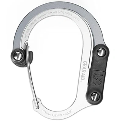 Abbildung von GEAR AID HEROCLIP Karabiner Ausrüstungsclip und Haken (Mittel) für Camping, Rucksack Garagenorganisation, Grau