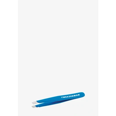 Abbildung von Tweezerman Oblique MINI Slant Tweezer HaarentfernungsZubehör, Damen, Größe: One Size, Bahama blue