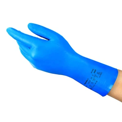 Abbildung von Ansell AlphaTec 37 310 Mehrzweckhandschuhe aus Nitril, Chemikalienschutz, Lebensmittel Geeignet, Wiederverwendbare Nitrilhandschuhe, Hausputz, Haushalt, Kochen, Blau, Größe S (12 Paar)