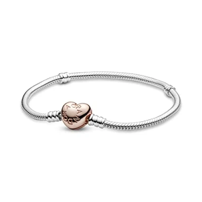 Abbildung von PANDORA Moments Schlangen Gliederarmband mit Herz Verschluss aus Sterling Silber und rosévergoldeter Metalllegierung, kompatibel Charms Anhängern der Kollektion, Größe: 17cm