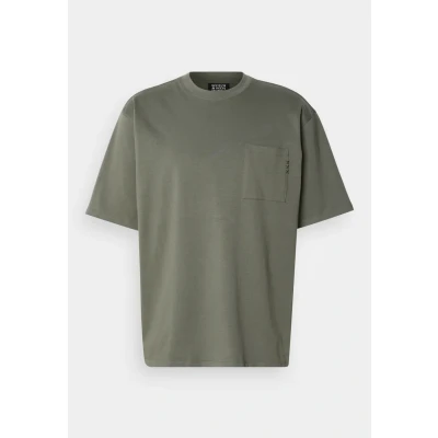 Abbildung von Scotch &amp; Soda Seasonal CORE Loose FIT 3 Crosses Pocket Tshirt basic, Herren, Größe: Small, Thyme