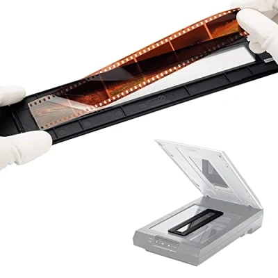 Abbildung von JJC 35mm / 135 Negative Filmhalterung Magnetischer Halter zum Scannen von 24 x 36mm Filmen auf Standard Flachbett Scanner mit Hintergrundbeleuchtung/Transparenzeinheit, Scanfläche 228,5 27,9mm