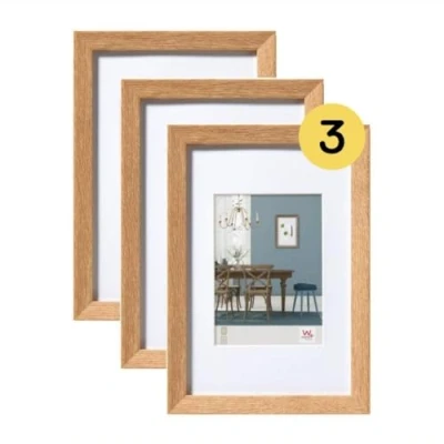 Abbildung von walther design Bilderrahmen eiche hell 20 x 30 cm mit Passepartout, 3er Pack, Fiorito Holzrahmen EF030E3