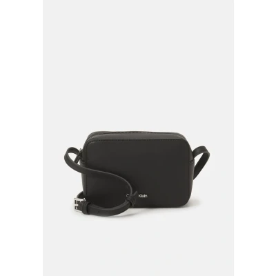 Abbildung von Calvin Klein MUST Camera BAG Umhängetasche, Damen, Größe: One Size, Black
