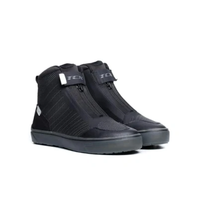 Abbildung von TCX Ikasu 2 Wp, Wasserdichte Urban Motorradschuhe, für Männer, Schwarz/Weiß, 42