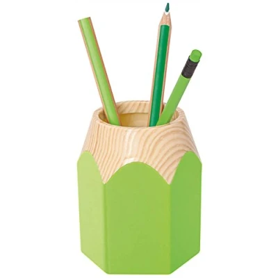 Abbildung von WEDO 245255011 Stifteköcher Pencil In Buntstift Form, stabiler Kunststoff circa 8, 5 x 7, 10, cm, Apfelgrün