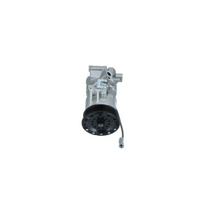 Abbildung von NRF 32614 Kompressor 5SE09 12 PAG 46 mit Kompressoröl TOYOTA: Yaris I Hatchback