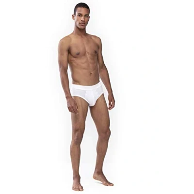 Abbildung von Mey Basics Serie Noblesse Herren Classic Slips Weiß 6 L