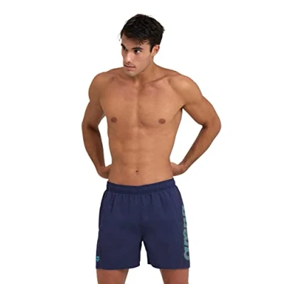 Abbildung von ARENA Herren Fundamentals Logo Boxer Swim Trunks, Navy turquoise, M EU
