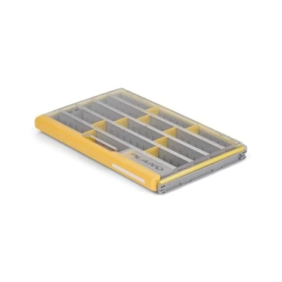 Abbildung von PLANO Unisex Erwachsene Edge Professional 3700 Dünne Geräteaufbewahrung Aufbewahrung von Angelzubehör, Transparent/Gelb, Th
