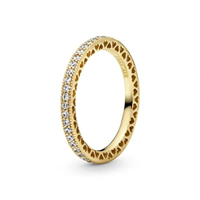 Abbildung von PANDORA Funkeln und Herzen Ring aus 14 Karat vergoldeter Metalllegierung mit Zirkonia kombinierbar Schmuck Signature Kollektion Größe: 54