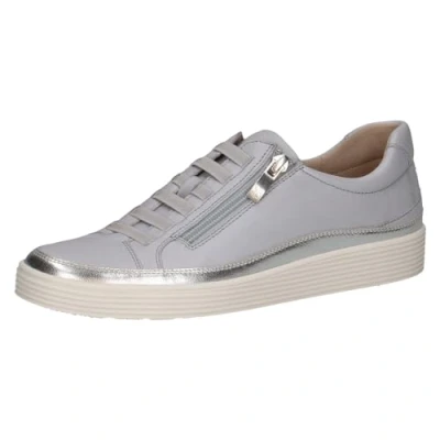 Abbildung von CAPRICE Damen Sneaker flach aus Leder mit Reißverschluss, Grau (Lt.Blue Perl), 39 EU