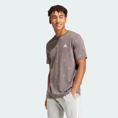 Abbildung von adidas Herren Seasonal Essentials Monogram Graphic Tee T Shirt, Charcoal, S