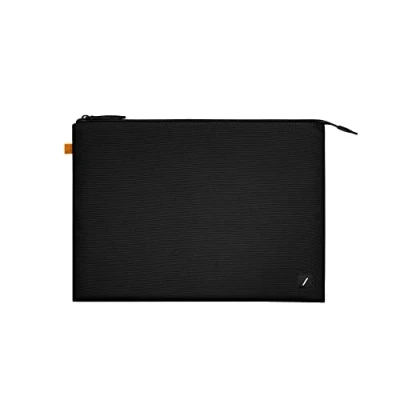 Abbildung von Native Union W.F.A MacBook 14 Hülle Minimalistische schlanke aus recycelten Materialien mit 360 Grad Schutz kompatibel Pro M2/M3, 13 M2 &amp; Air 13&quot; (2022) Schwarz