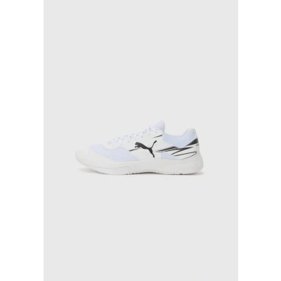 Abbildung von PUMA Unisex Varion Ii Hallenturnschuh, Weiß Schwarz, 37.5 EU
