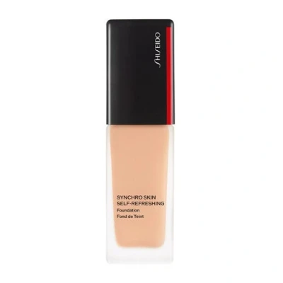 Abbildung von Shiseido Synchro Skin Self Refreshing Liquid Foundation 240 Quartz 30 ml