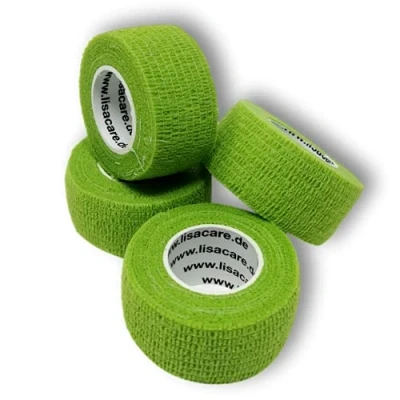 Abbildung von LisaCare Finger Pflaster Kleine elastisch, wasserfest, staub fett und schmutzabweisende Hellgrün 4 Rollen á 2,5cm x 4,5m