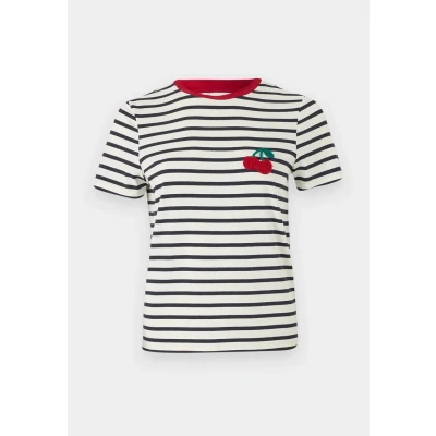 Abbildung von ONLY Female T Shirt ONLHEART