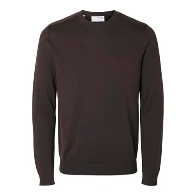 Abbildung von Selected Homme Herren Slhberg Crew Neck Noos Strickpullover, Chocolate Torte, XXL EU