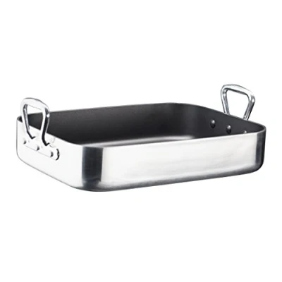 Abbildung von GSW 860932 Gastro traditionell AluTherm Bräter mit hochstehenden Griffen 40x30cm / ca. 8,0 Liter, Aluminium, Silber/schwarz, 40 cm