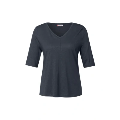 Abbildung von V Neck T Shirt